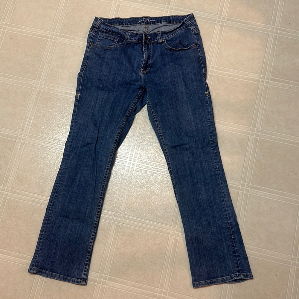 Cowgirl Tuff women’s jean